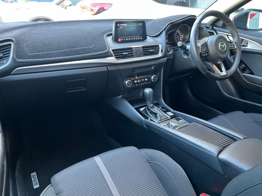 2017 Mazda 3 BN5236 SP25 Sedan Image 9