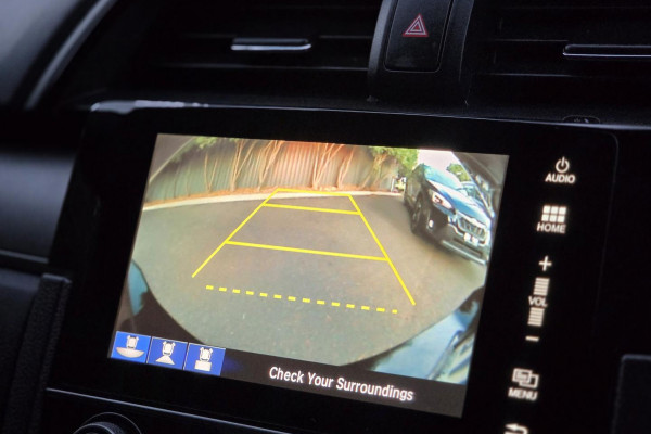 2019 MY18 Honda Civic 10th Gen VTi-LX Hatch Image 17