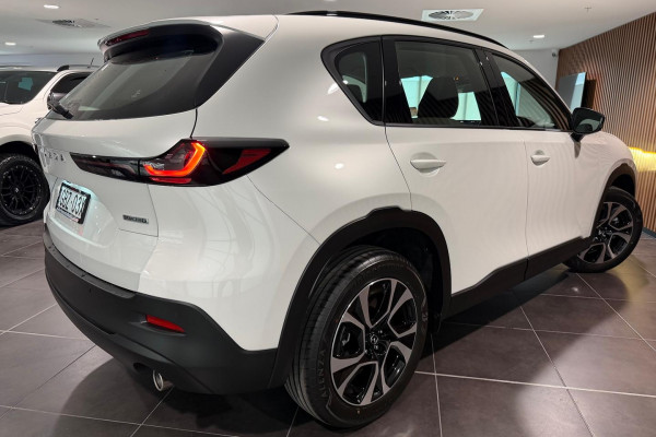 2026 Mazda CX-5 KM Series G25 Touring SUV Image 10