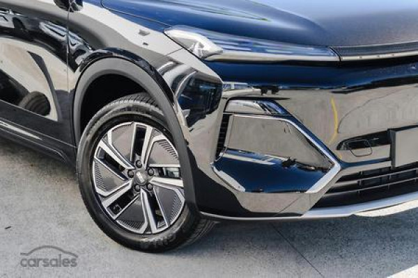2026 MY27 Geely Starray EM-i P145 Complete SUV image 2