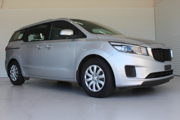 Kia Carnival S YP