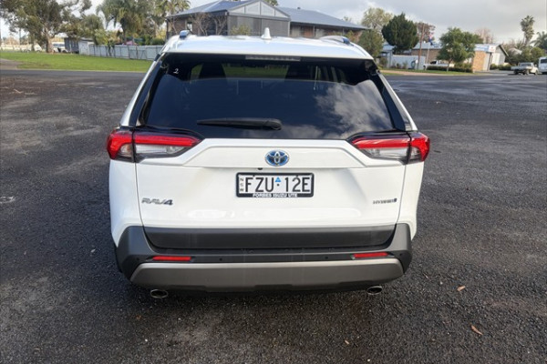 2024 Toyota RAV4 AXAH54R GXL SUV Image 8
