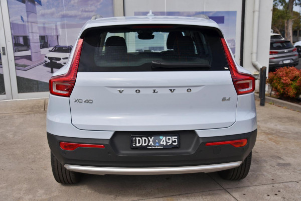2024 MY25 Volvo XC40  Plus B4 SUV Image 6