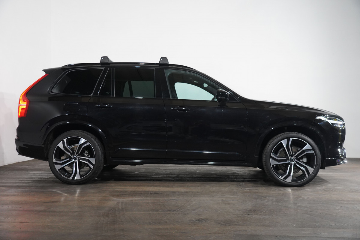 2021 Volvo XC90 T6 R-Design (Awd) SUV Image 4