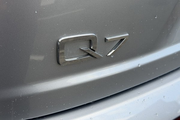 2018 MY19 Audi Q7 4M 45 TDI SUV Image 7