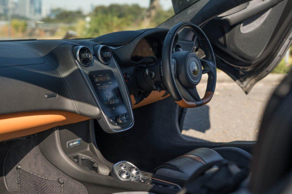 2019 Mclaren 540c Coupe Image 10