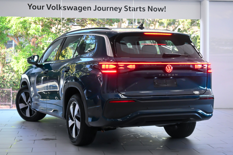 2025 Volkswagen Tayron R4 150TSI Life SUV Image 2