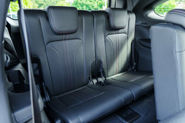 2026 MY25.5 Isuzu MU-X RJ X-TERRAIN SUV Image 11