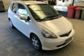 Honda Jazz VTi MY06