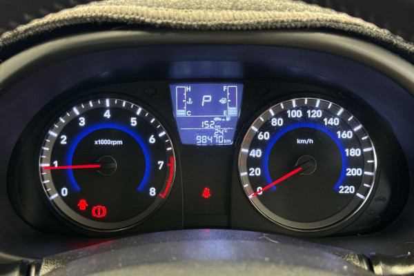 2018 MY19 Hyundai Accent RB6 Sport Hatch Image 5
