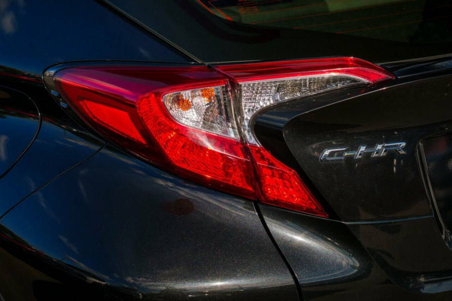 2023 Toyota C-HR NGX10R GXL SUV Image 7