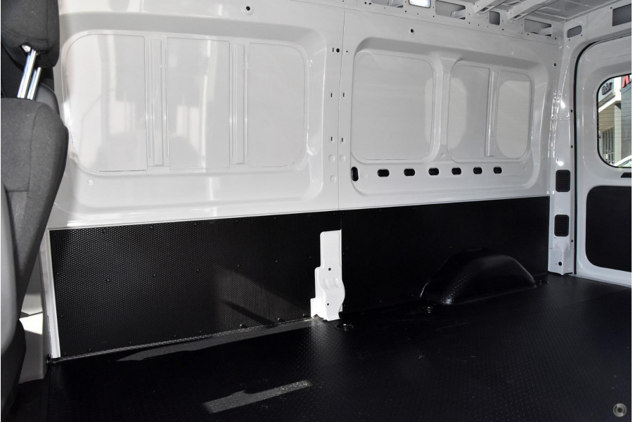 2024 LDV Deliver 9  LWB Van Image 8