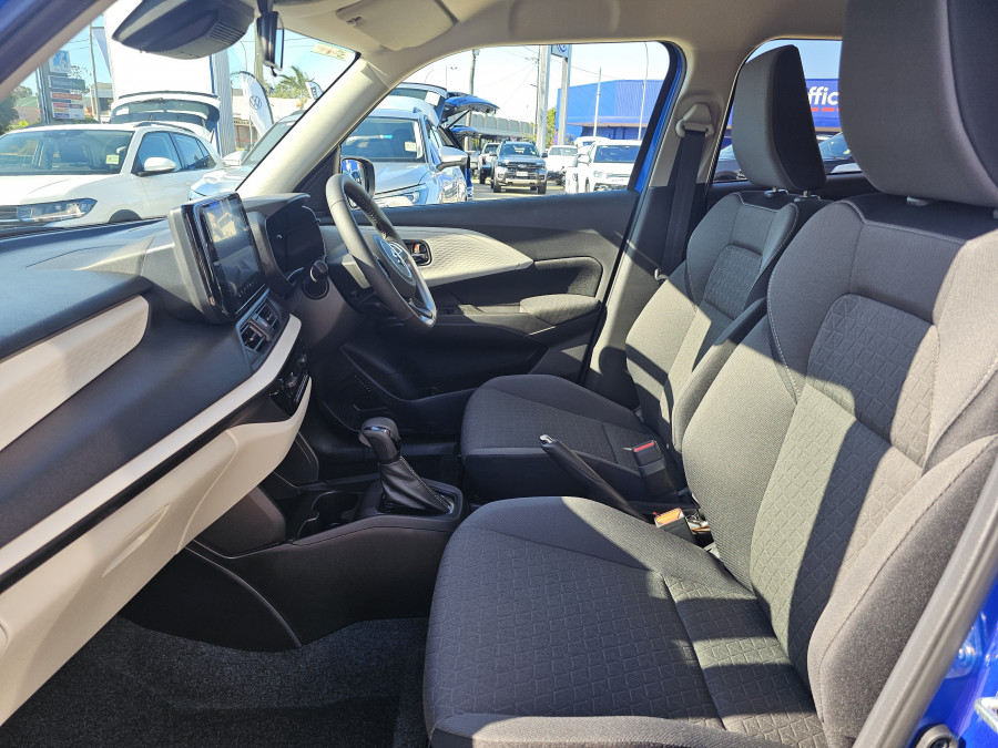 2025 Suzuki Swift UZ Hybrid Plus Hatch Image 23
