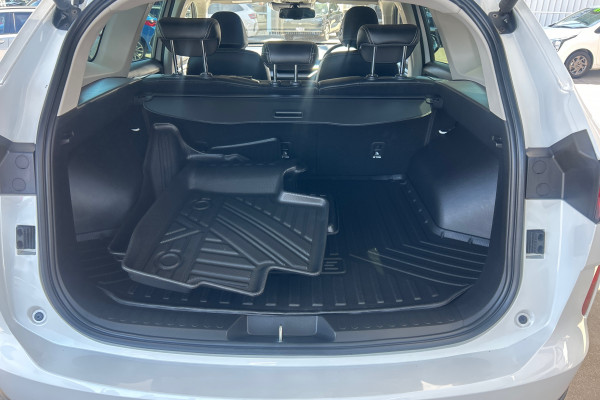 2023 GWM Haval H6 B01 Ultra SUV Image 10
