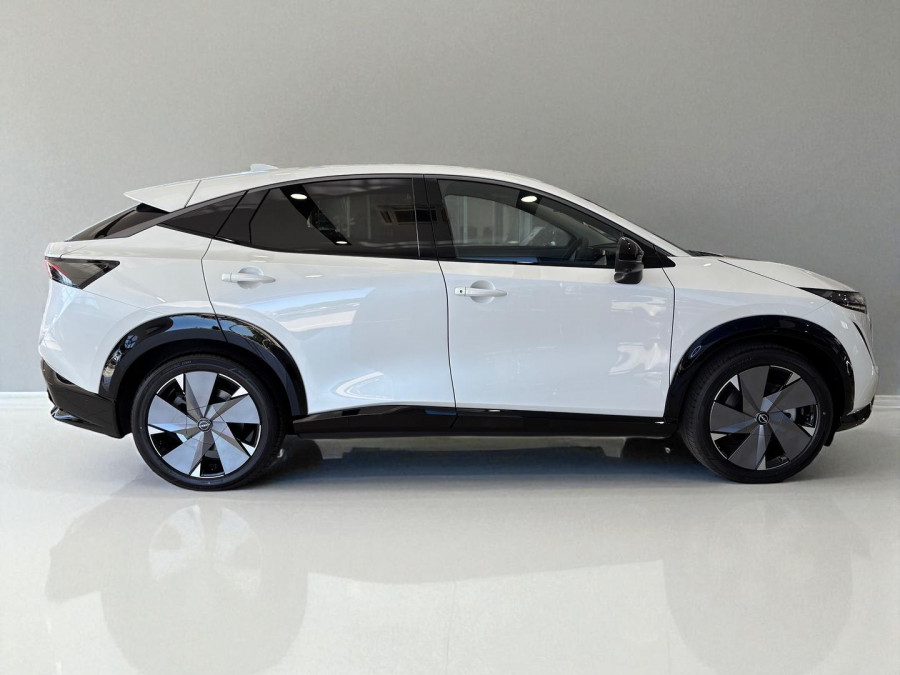 2025 Nissan Ariya FE0 Evolve SUV Image 7
