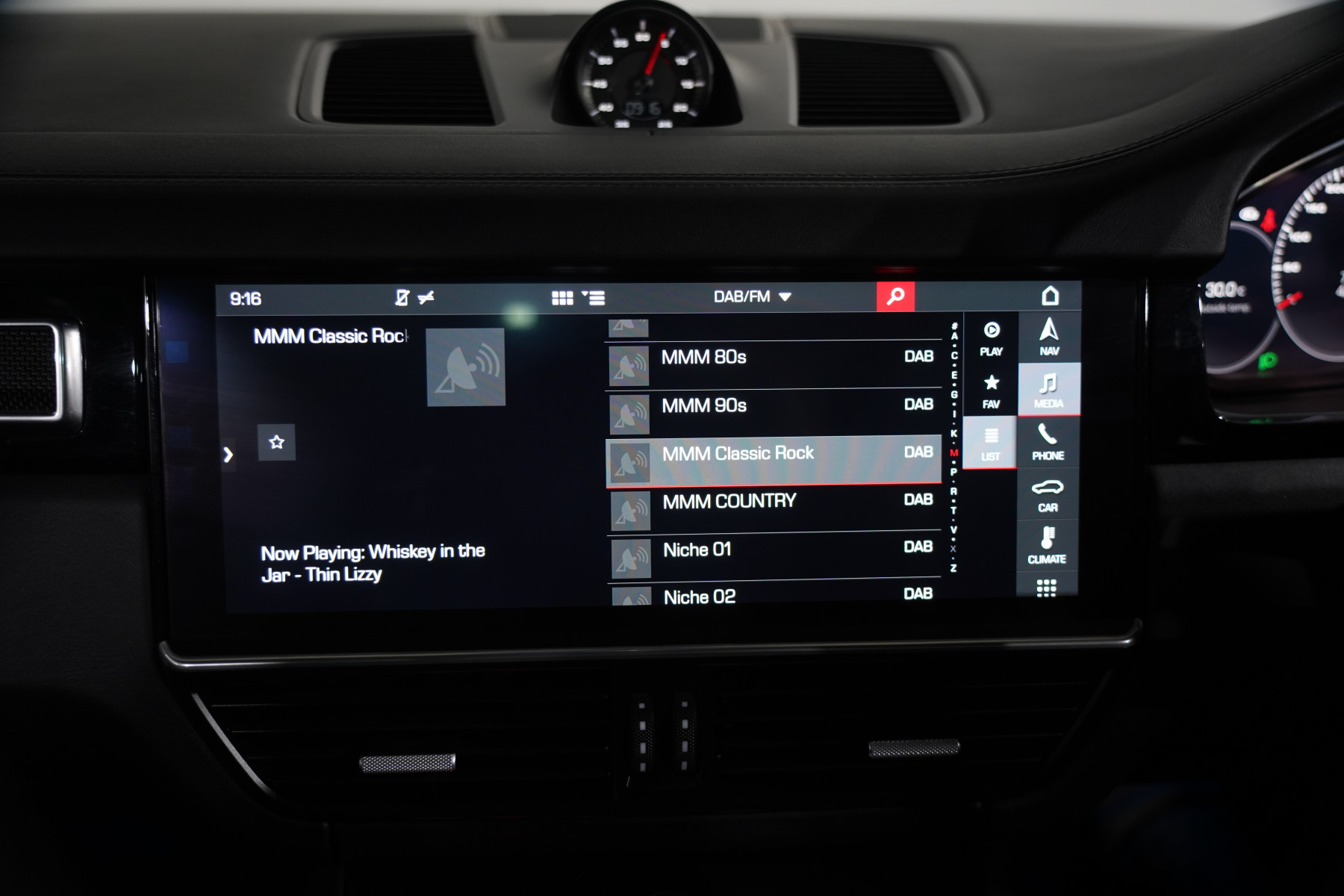 2019 Porsche Cayenne Turbo SUV Image 22