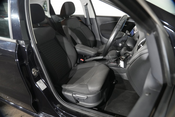 2014 Volkswagen Polo 81TSI Comfortline Hatch Image 23