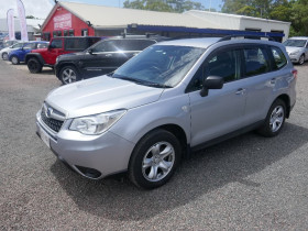Subaru Forester 2.0i S4