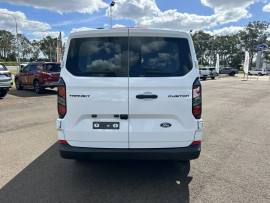 2023 MY23.75 Ford Transit Custom AV Trend SWB Van image 10