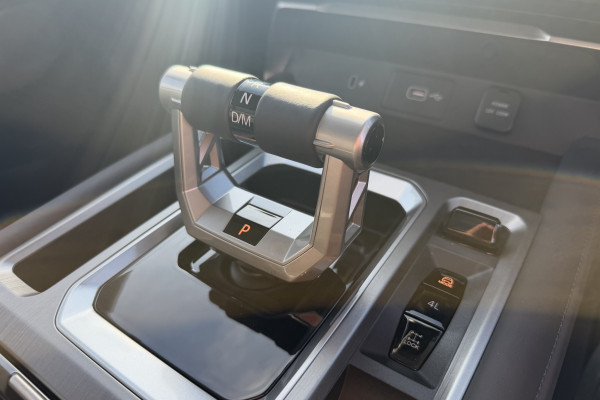 2026 MG U9 Explore Pro Ute Image 9