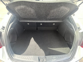 2018 Toyota C-HR NGX10R  SUV image 6