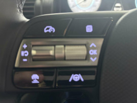 2025 Hyundai Inster  Extended Range SUV image 21