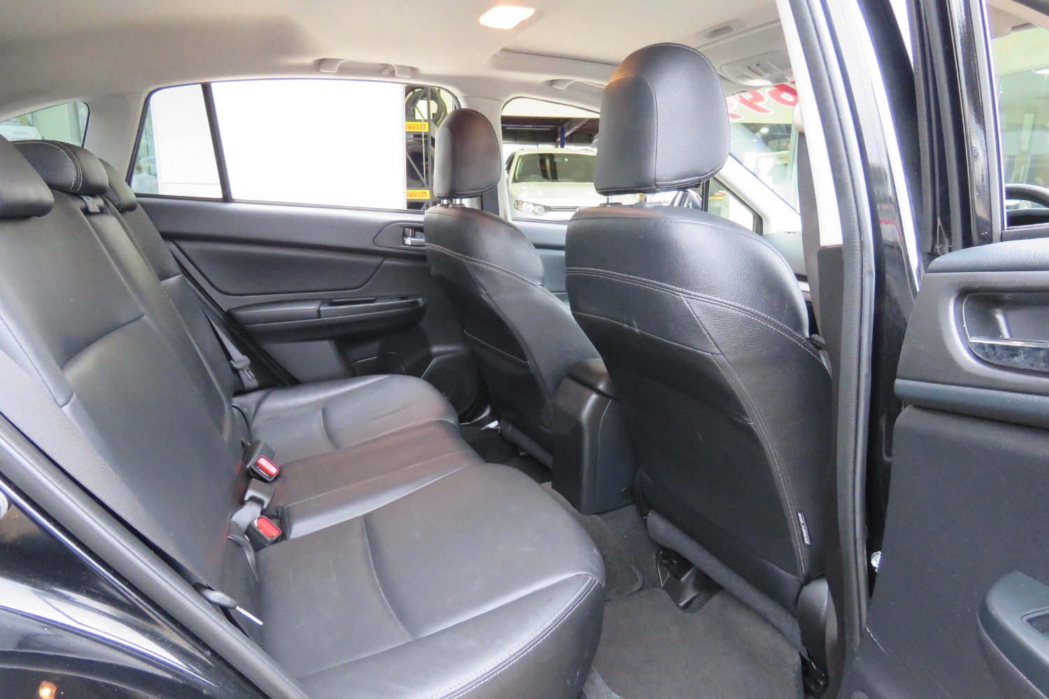2014 Subaru XV G4-X 2.0i-S Wagon Image 16