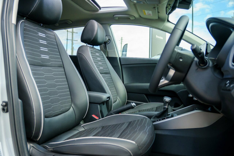 2025 Kia Stonic YB GT-Line SUV Image 18