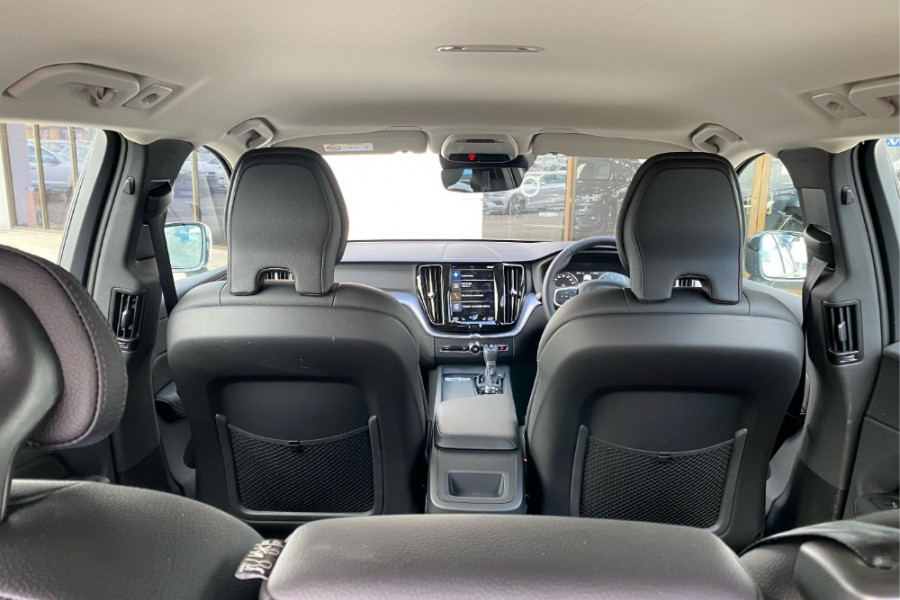 2020 Volvo XC60 UZ T5 Momentum Suv Image 6