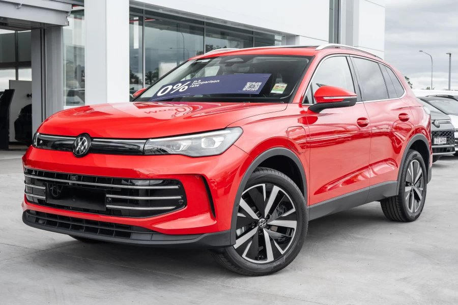 2026 Volkswagen Tiguan CT 150TSI eHybrid Elegance SUV Image 1