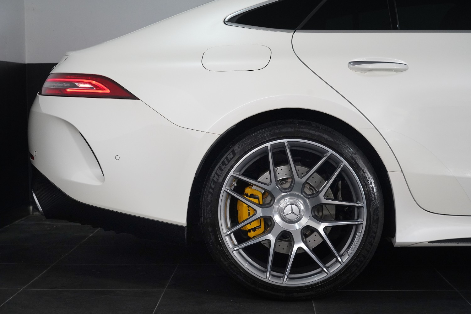 2020 Mercedes-Benz Gt 63 S 4matic+ Coupe Image 17