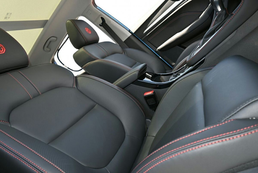 2024 MG ZST Essence SUV Image 6