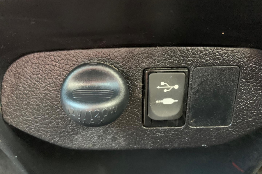 2018 MY19 Toyota Yaris NCP130R Ascent Hatch Image 25