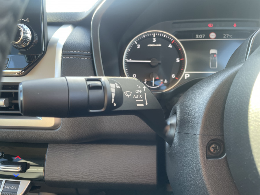 2025 MY26 Nissan Navara D27 ST-X Ute Image 17