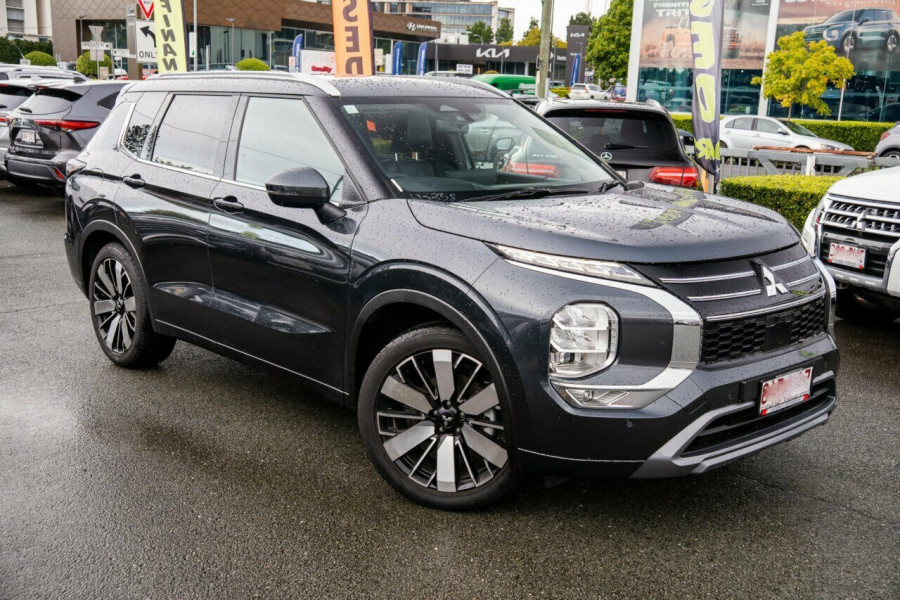 2025 Mitsubishi Outlander ZM Exceed SUV Image 1