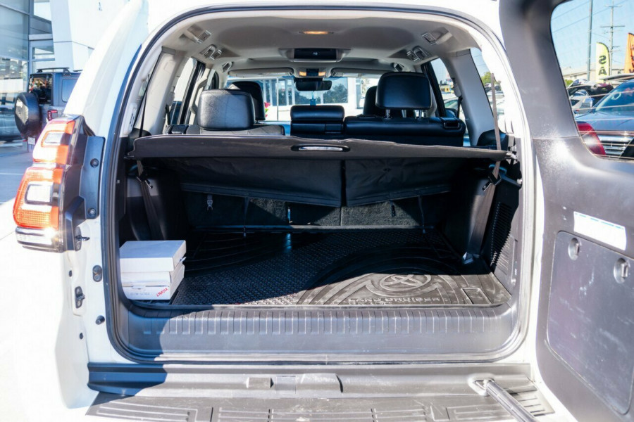 2018 Toyota LandCruiser Prado GDJ150R Kakadu SUV Image 8