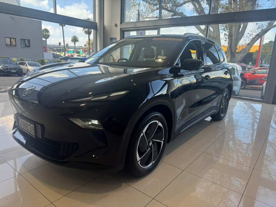 2026 MG MGS5 EV Essence 49 SUV Image 2