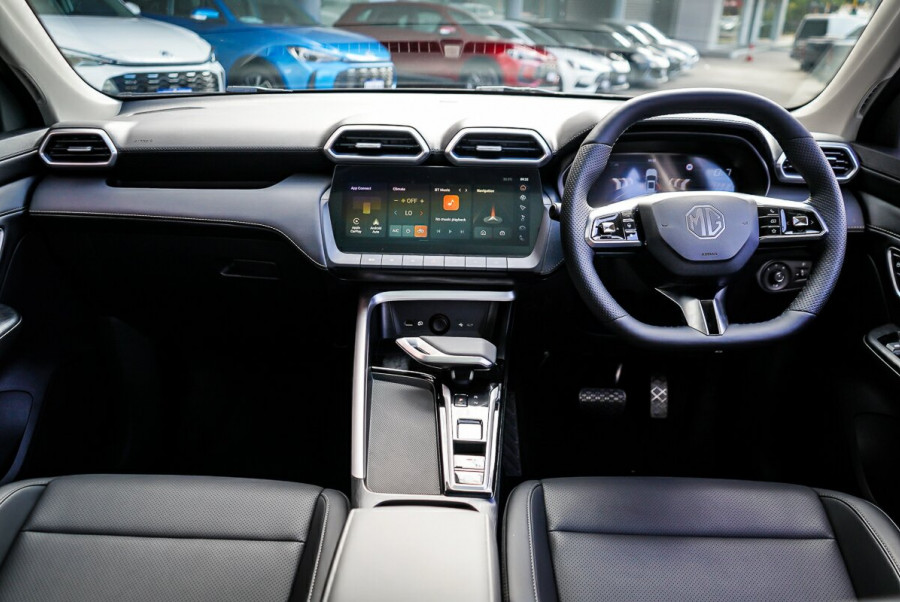 2025 MG ZS ZS32 Essence Turbo SUV Image 11
