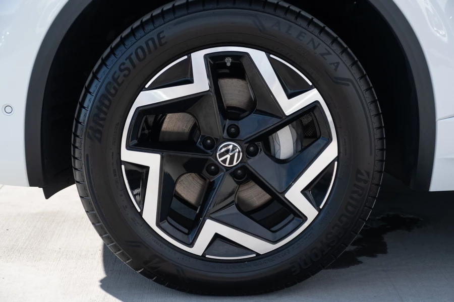 2025 MY26 Volkswagen Touareg RC 170TDI SUV Image 24
