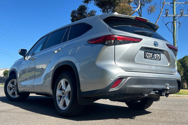 2023 Toyota Kluger TXUA75R (Petrol AWD) GX SUV Image 4