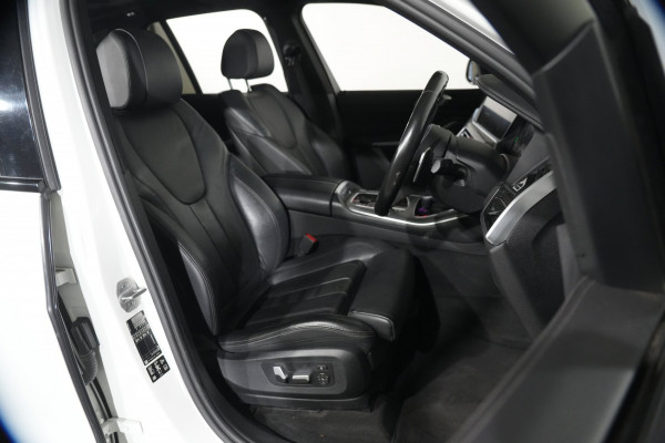 2021 BMW X5 xDrive30d SUV image 28