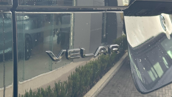 2024 MY25.5 Land Rover Range Rover Velar L560 PHEV P400e Dynamic SE SUV image 13