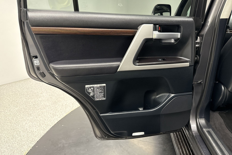 2020 Toyota LandCruiser VX Wagon Image 15