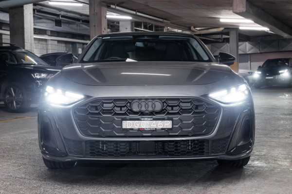 2025 Audi A5 B10 TFSI 150kW S line Sedan image 4