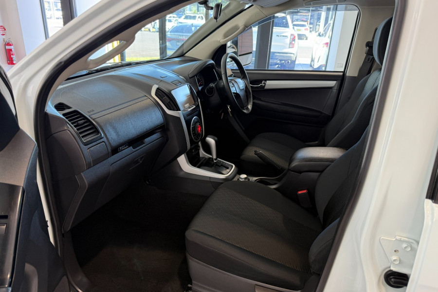 2019 Isuzu D-MAX TF LS-U Ute Image 13