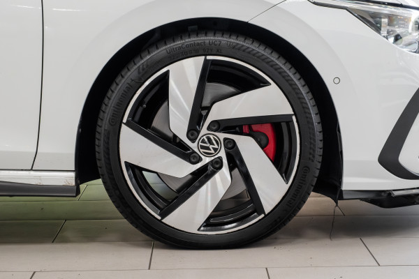 2021 MY2  Volkswagen Golf 8 GTI Hatch Image 23