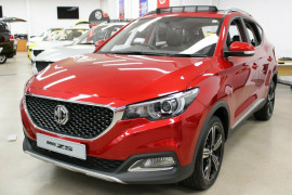 MG ZS Essence AZS1
