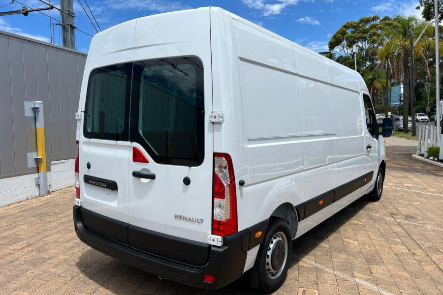 2024 MY25 Renault Master X62 Phase 2 Pro 110kW Van Image 7