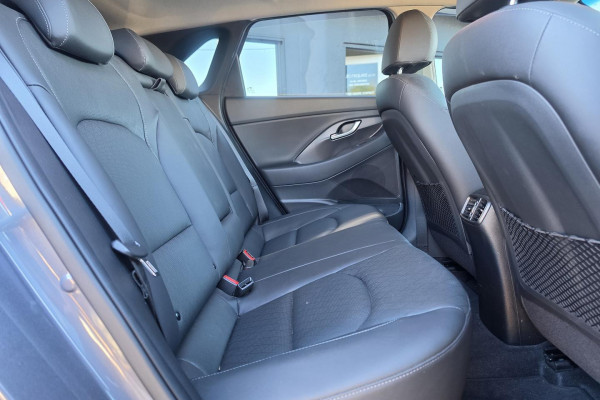2019 MY20 Hyundai i30 PD2 Elite Hatch Image 15