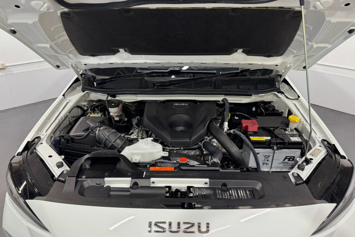 2025 Isuzu Mux RJ MY25 LS-T Wagon Image 28